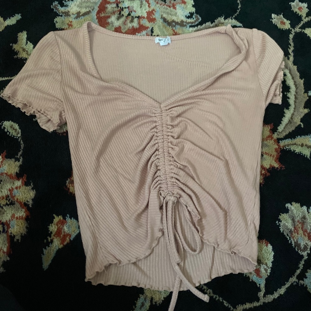 Garage cinched top